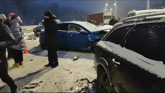 Массовое ДТП в Новгородской области. Источник: ГИБДД Новгородской области