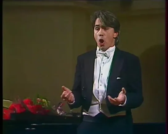 Hvorostovsky__Rachmaninoff_recital_1990_7_12_In_the_silence_