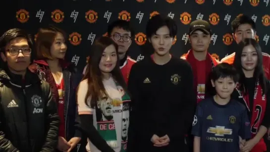 190205 LuHan @ Manchester United Football Club Weibo Update