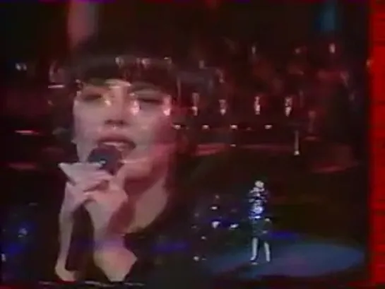 03, 06, 07 - Mireille Mathieu Concert au Palais des Congrès, 1986