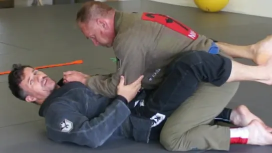 Breaking Down the Swing Armbar #bjf_drills