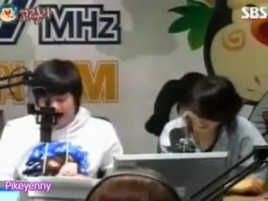 [20110406] Wonder Girls SunYe and Super Junior HeeChul  Young Street Radio FM [Part 3]