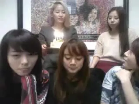 110210 Wonder Girls Llive Webchat -44