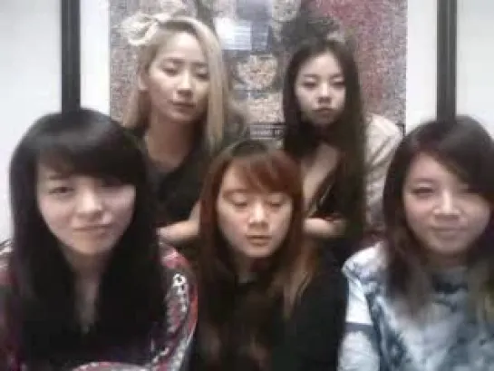 110210 Wonder Girls Llive Webchat -14