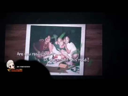 [FANCAM]120908 Yeeun Solo Intro VCR (Yeeun Childhood) @ WWT in Singapore