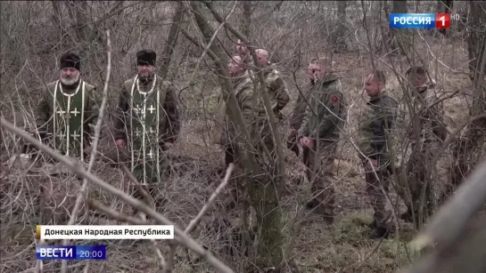 В ХРАМАХ ДНР И НА ПЕРЕДОВОЙ ИДУТ РОЖДЕСТВЕНСКИЕ СЛУЖБЫ.