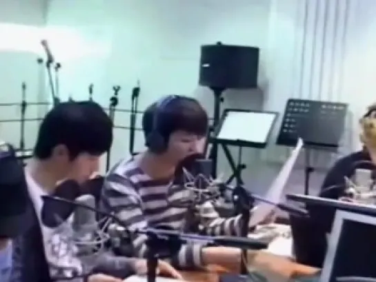 Infinite - ShimShimTapa Intro “밥만 잘 먹더라”:Homme [110325]