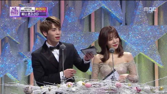 [CLIP] Sunny Present Award Cut  (MBC Entertainment Awards / 161229)