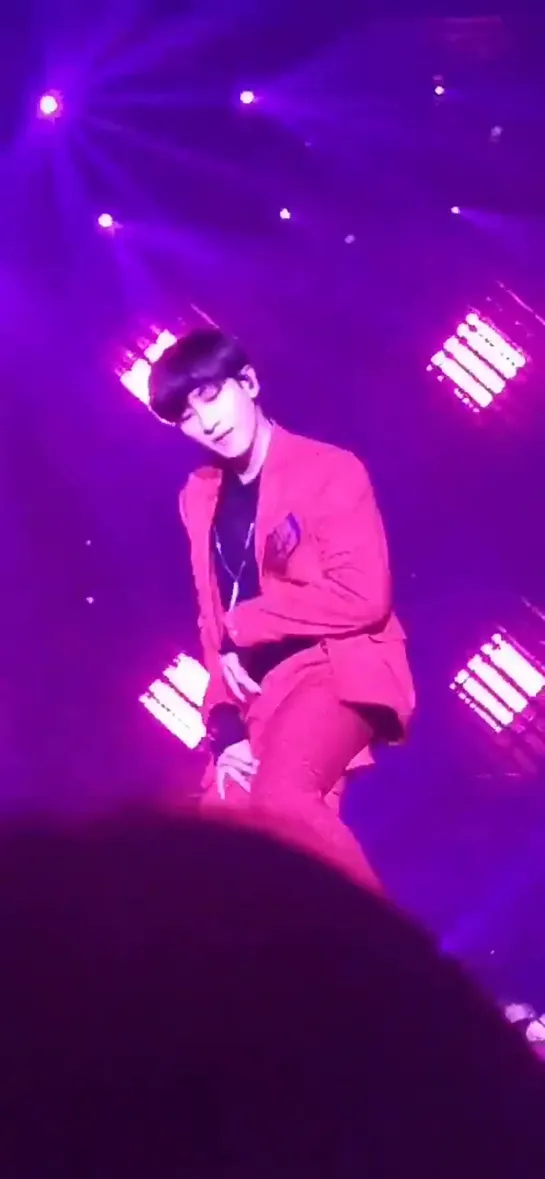 the way hyukjae dances istg