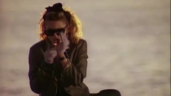 Madonna - Into The Groove (Desperately Seeking Susan OST)