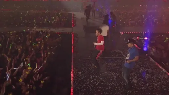 GD, TOP, TAEYANG, SEVEN - Telephone number (Jinusean) + HoT (1TYM) from YG Family concert 2010