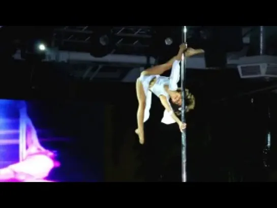 Эмили Москаленко на Miss Pole Dance Ukraine 2013