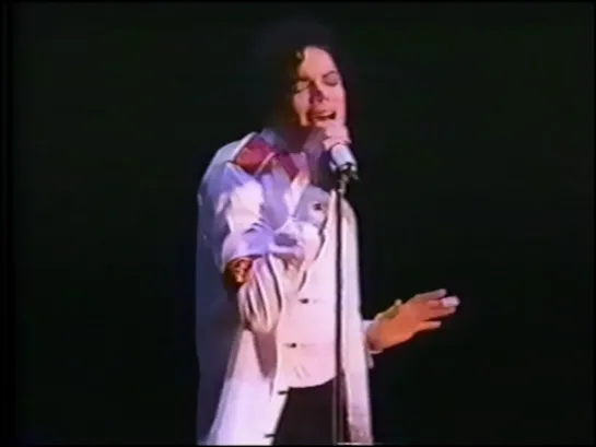 Michael Jackson - Dangerous Tour 1992 - Man In the Mirror (live in Copenhagen)