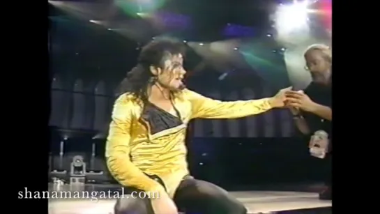 Michael Jackson - Dangerous Tour 1992 - Intro \ Human Nature (live in Copenhagen)