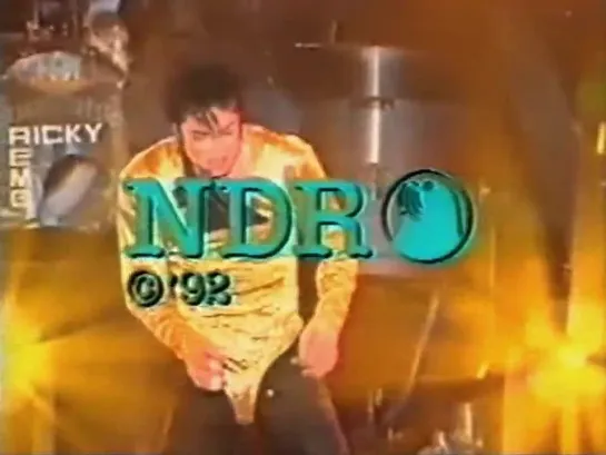 Michael Jackson - Dangerous Tour live in Hamburg 1992 - Wanna Be Startin' Something