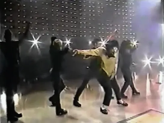 Michael Jackson - Dangerous Tour live in Fukuoka 1993 - Wanna Be Startin' Something