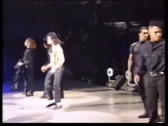 Michael Jackson - Dangerous Tour live in Copenhagen 1992 - Wanna Be Startin' Something