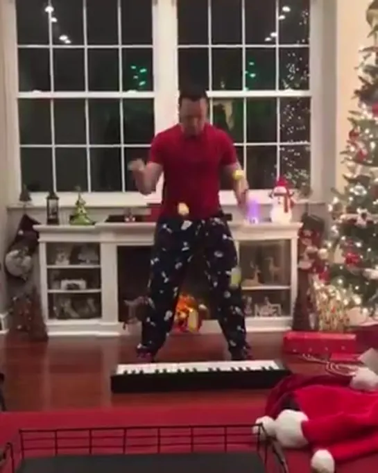 Este hombre sabe cómo impresionar a Papá Noel