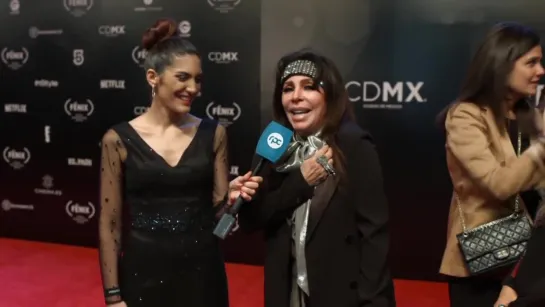 Verónica Castro en Premios Fénix 2018 para RPC Canal 13 Paraguay