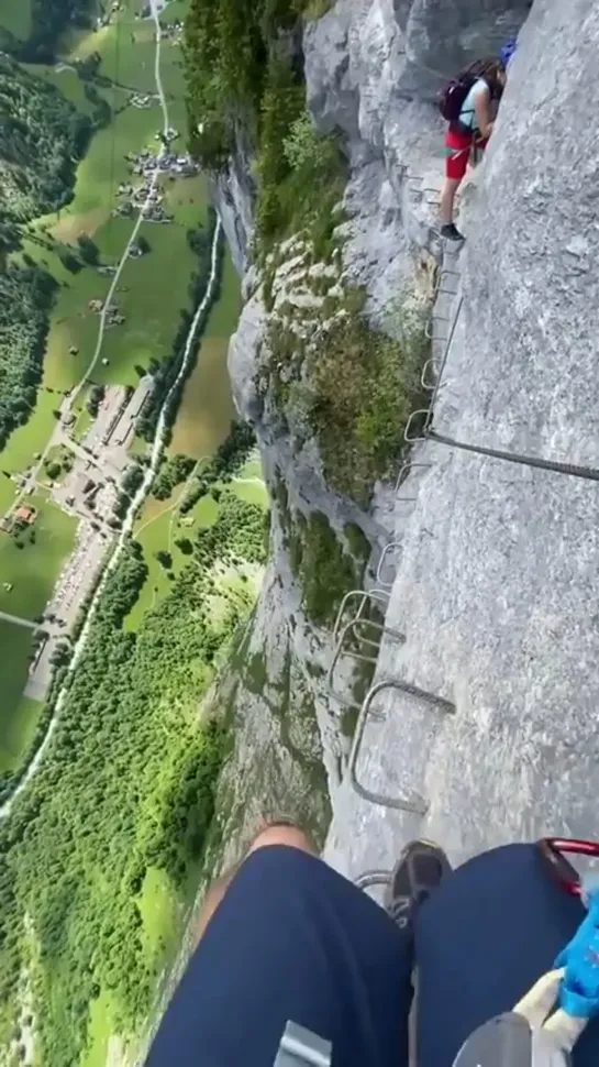 Видео от Самое страшное сообщество