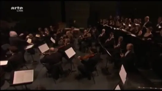 W. A. Mozart - Requiem in D minor, K.626 - Ensemble Vocal de Lausanne / Sinfonia Varsovia [Michel Corboz] 2010