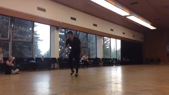 Solo (choreo) by Anthony Lee in da Hiphmeeting 2014