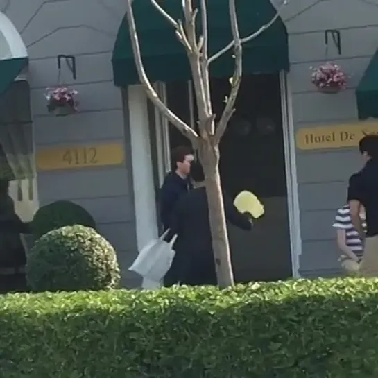 [Fancam ] Lee Jong Suk filming Millet in Thailand (6)