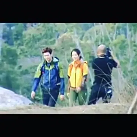 [Fancam ] Lee Jong Suk & Park Shin Hye filming Millet in Thailand (3)