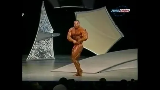 Nasser El Sonbaty and posedown Arnold Classic 1997