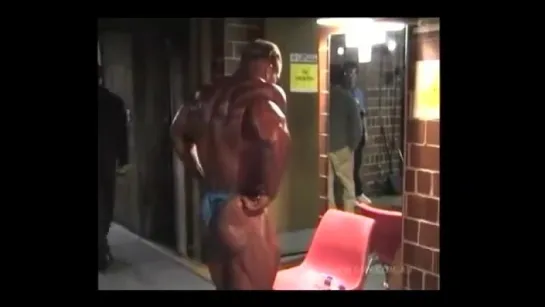 Jay Cutler  Arnold Classic 2002 part 1