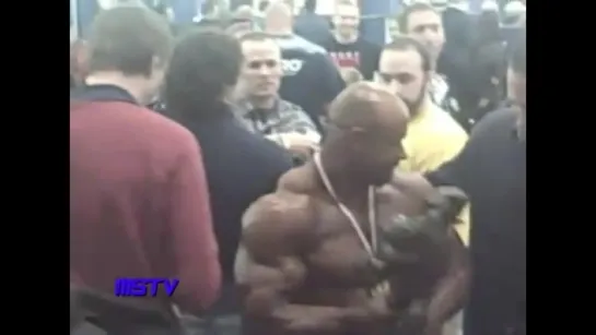 Backstage Pump Up Room 2011 Arnold Classic Branch Warren