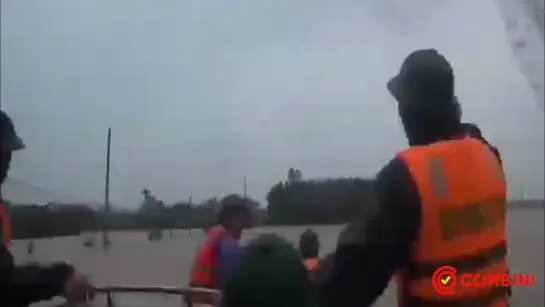 Dramatic video! HEAVY FLOODS IN VIETNAM