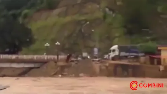 Dramatic video! FLOOD IN VIETNAM 2020 EP2