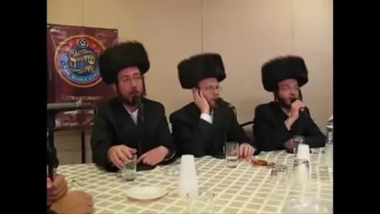 Shira Choir Singing Gam_Ki_Eileich