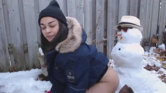 [CHEALSEA | Sex ₰ Beauty 18+] Teen gets Fucked by Snowman