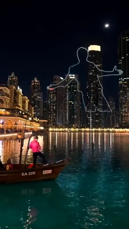 Drone light show in Dubai dedicated to the release of the film Dunki