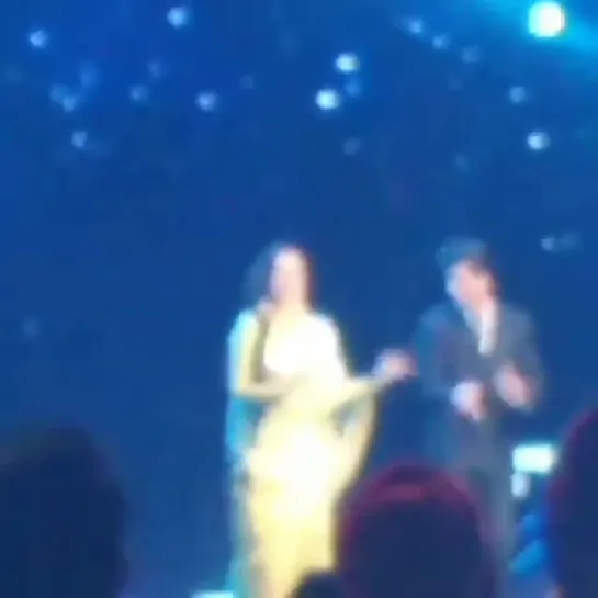 Shah Rukh Khan dancing with Diva Rekha at LuxGoldenRoseAwards