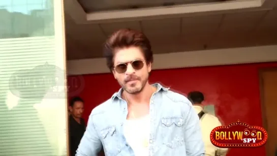 RAEES Trailer Launch: Shahrukh Khan's GRAND ENTRY - Miyan Bhai Ki ENTRY