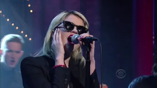 Sky Ferreira - You're Not the One (Live on Letterman)