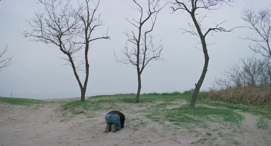 Woman on the Beach (해변의 여인, 2006) dir. Hong Sang-soo