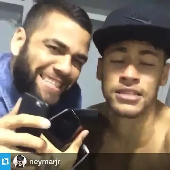 #Repost @neymarjr great version! #ElPerdon