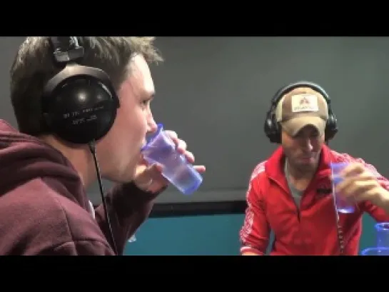 Enrique Iglesias plays Innuendo Bingo