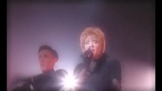 Mylene Farmer- Plus grandir (Live)