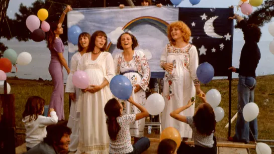 ONE SINGS, THE OTHER DOESN'T, 1977 (AGNÈS VARDA)