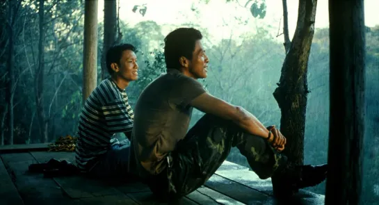 TROPICAL MALADY, 2004 (APICHATPONG WEERASETHAKUL)