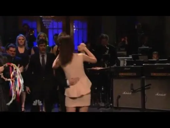 SNL says farewell to Kristen Wiig