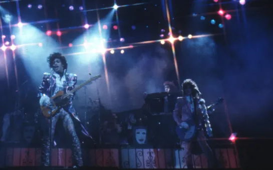 "Purple Rain Tour": Inside Look (1985)