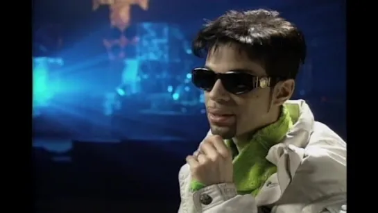 Prince talks with Chris Rock about incorporating comedy into his music back in 1997