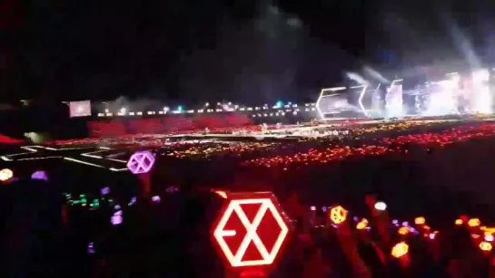 170527 EXO-L Jamsil The EXO'rDIUM DOT in Seoul D-1