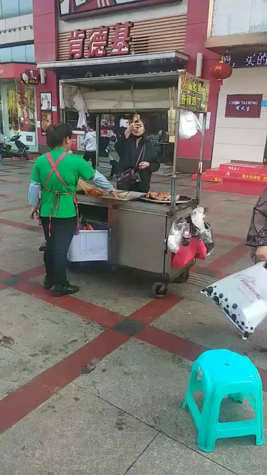 Видео от Лаврентия Жайи